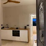 Kikkos Lejlighed Nea Koroni