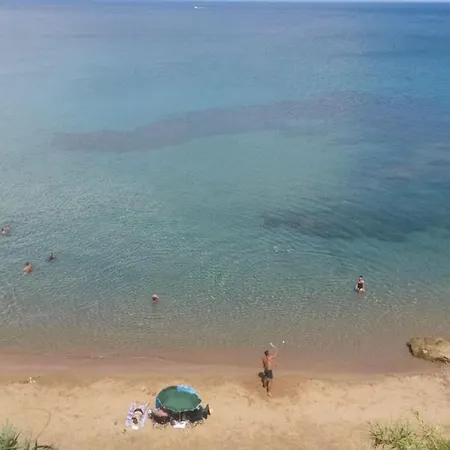 Διαμέρισμα Kikkos *