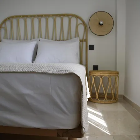 Διαμέρισμα Kikkos *