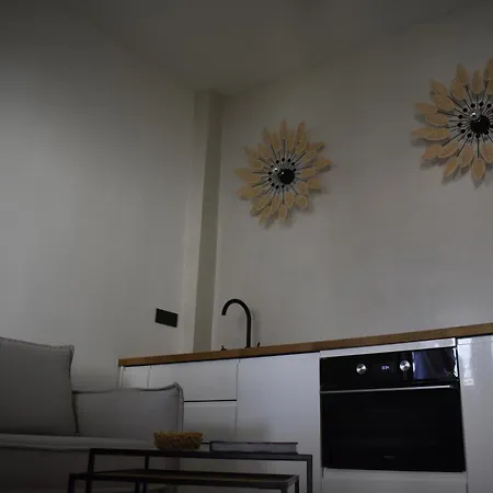 Kikkos * Νέα Κορώνη