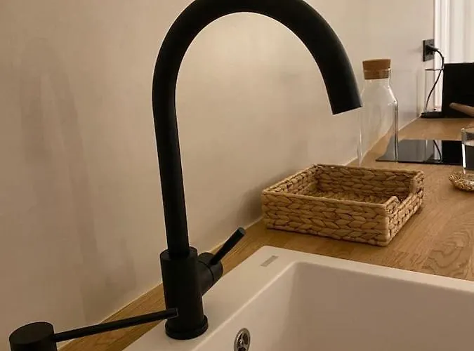 Kikkos Νέα Κορώνη